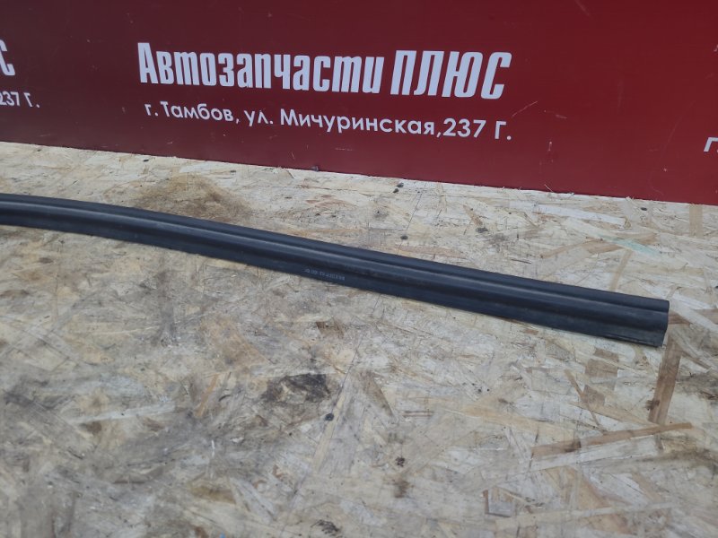 Уплотнитель жабо