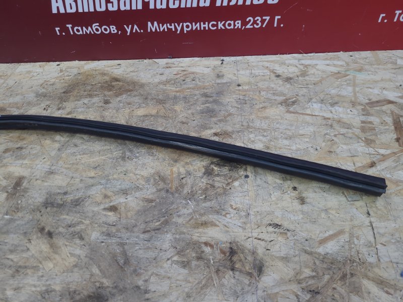 Уплотнитель жабо