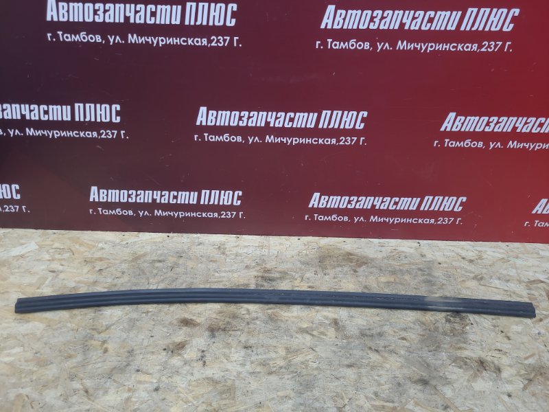 Уплотнитель жабо