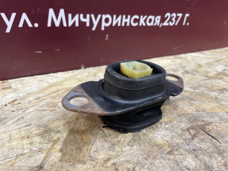 Опора двигателя