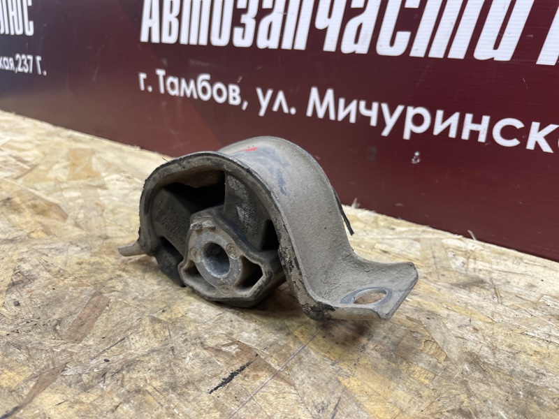 Опора двигателя