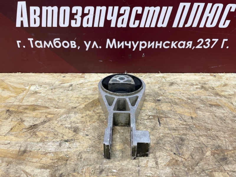 Опора двигателя