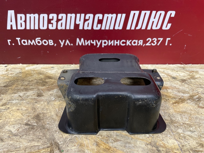 Кронштейн топливного абсорбера