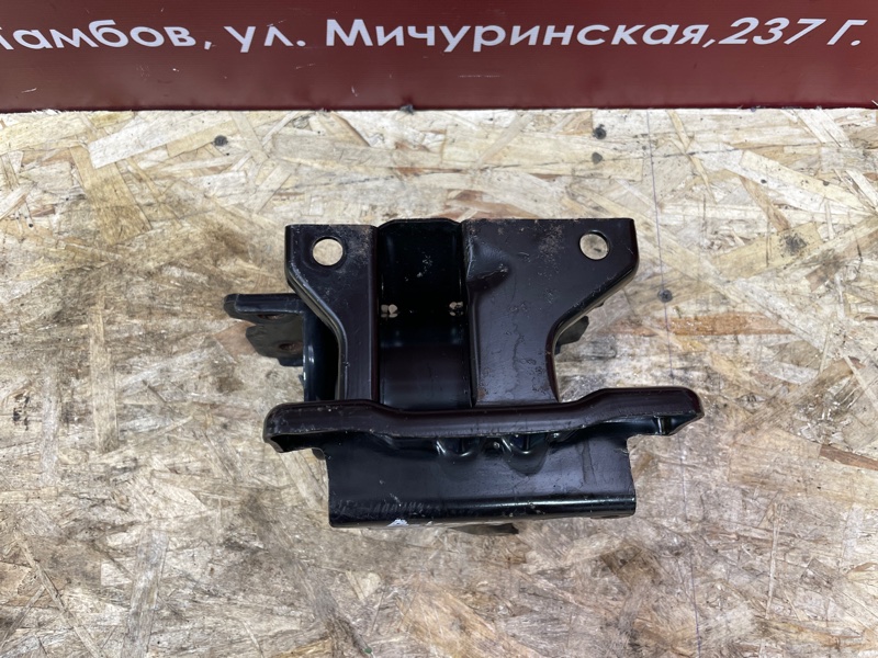 Опора двигателя