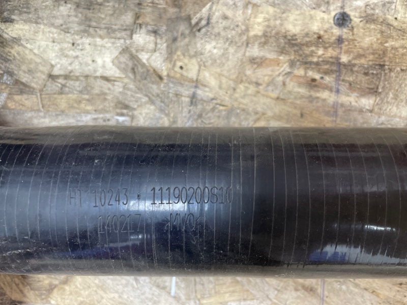 Патрубок интеркулера