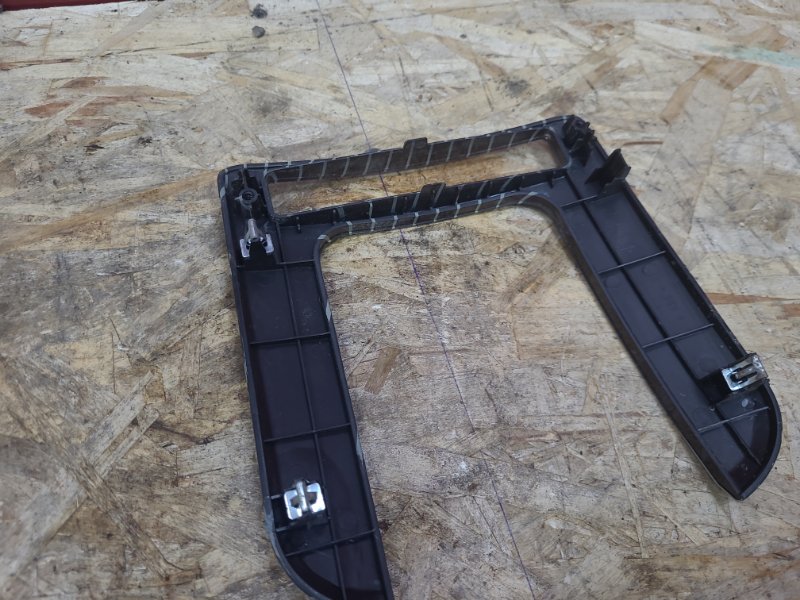 Накладка центральной консоли