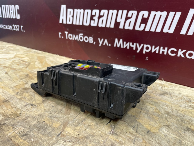 Блок предохранителей