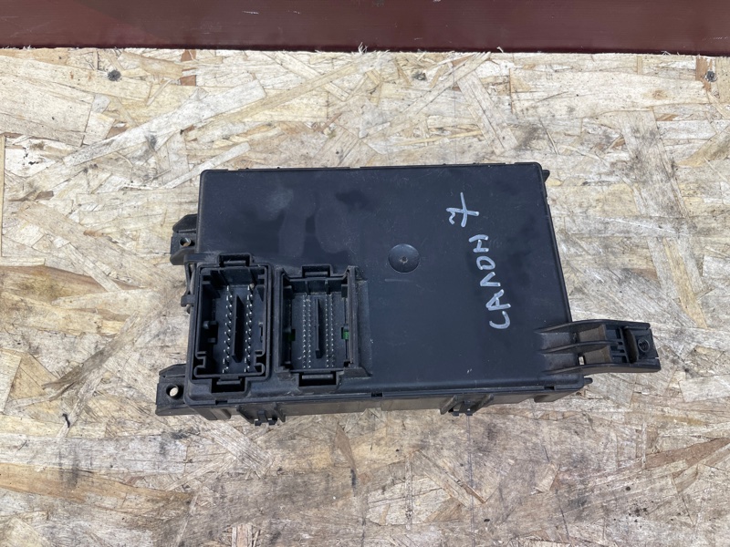 Блок предохранителей