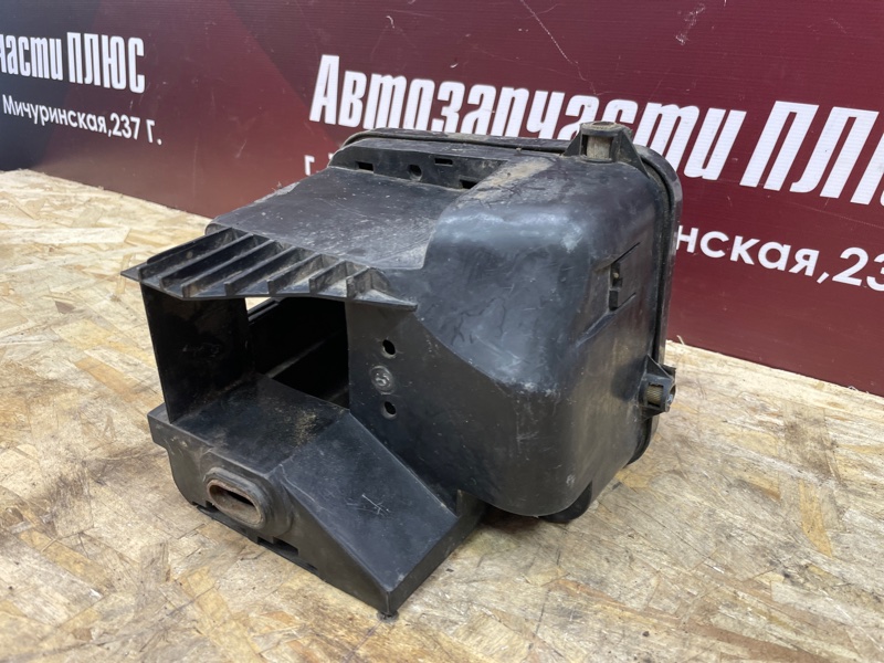 Корпус блока предохранителей