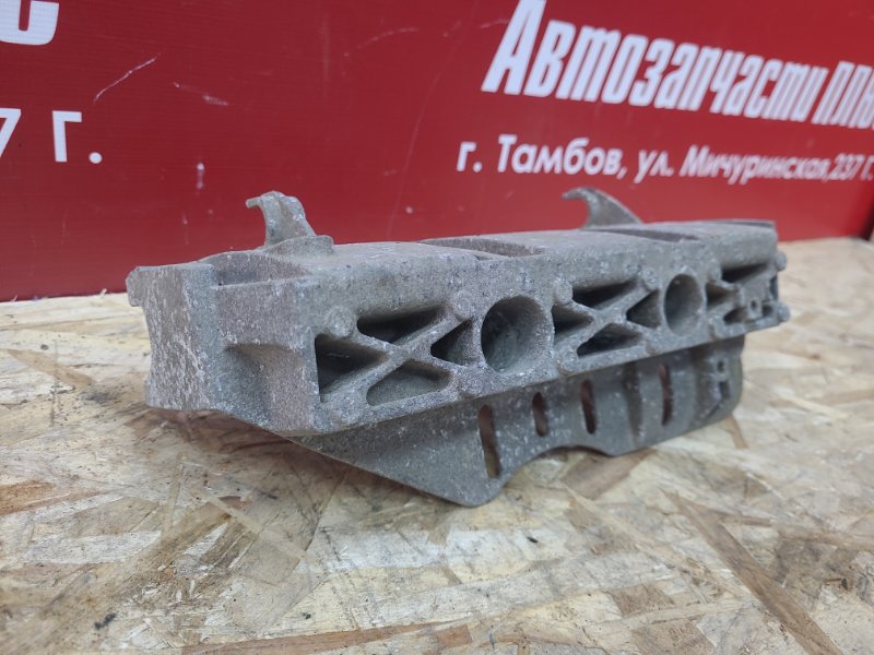 Кронштейн впускного коллектора