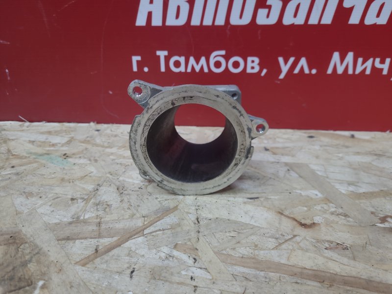 Фланец дроссельной заслонки