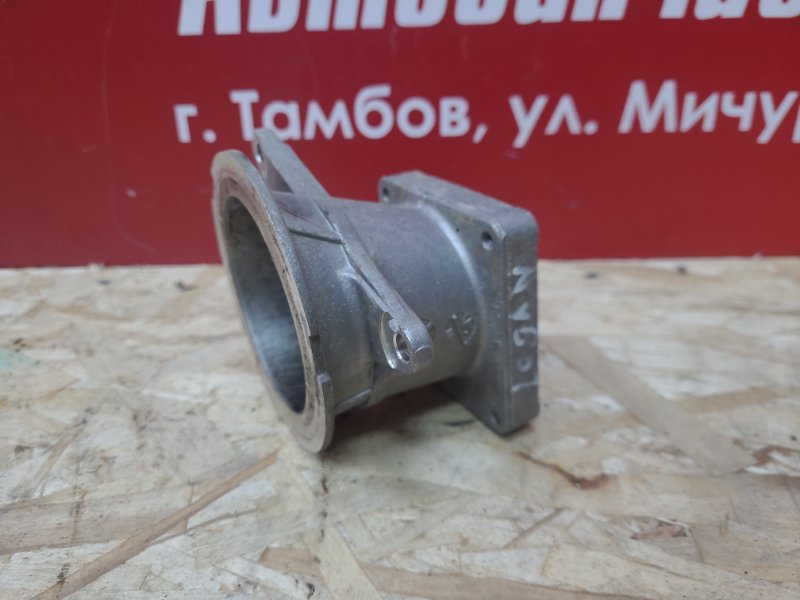 Фланец дроссельной заслонки