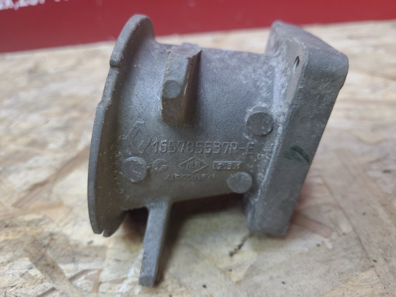 Фланец дроссельной заслонки