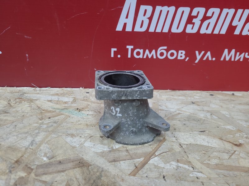 Фланец дроссельной заслонки