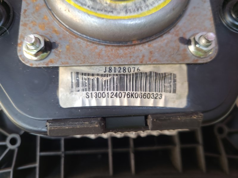 Подушка безопасности водителя