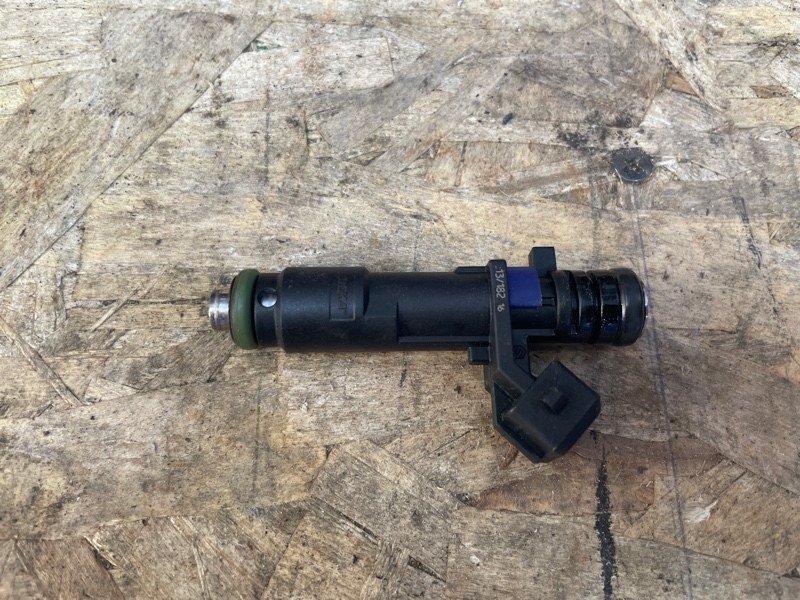 Форсунка топливная