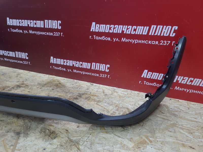 Накладка бампера