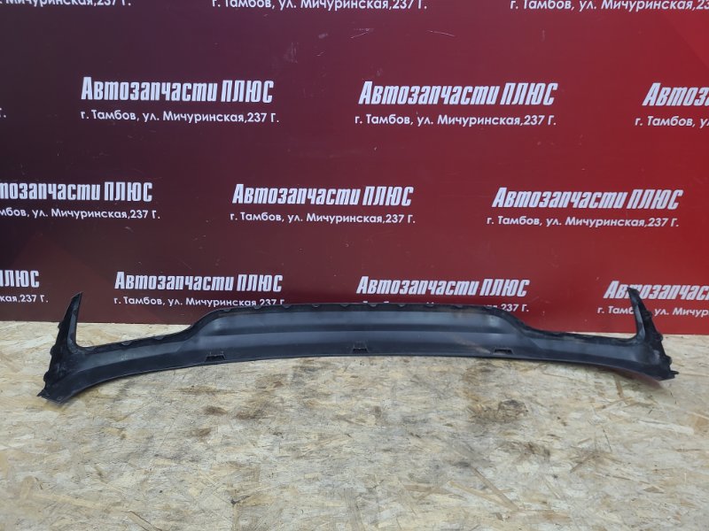 Накладка бампера