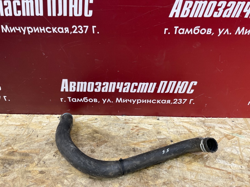 Патрубок радиатора