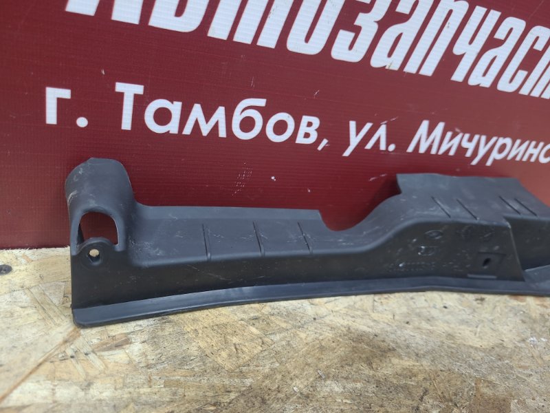 Уплотнитель жабо