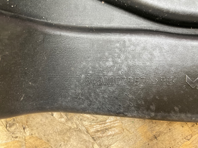 Воздуховод салона