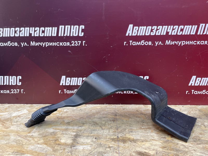 Воздуховод салона