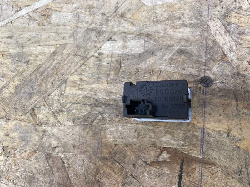 Кнопка корректора фар