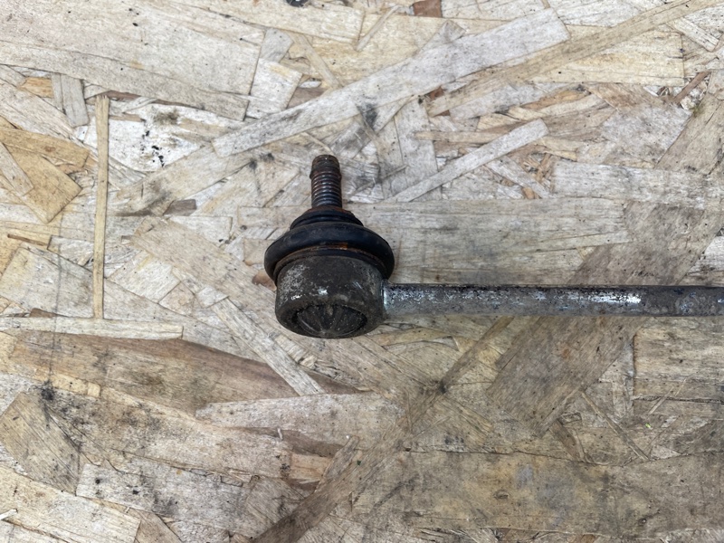 Стойка стабилизатора