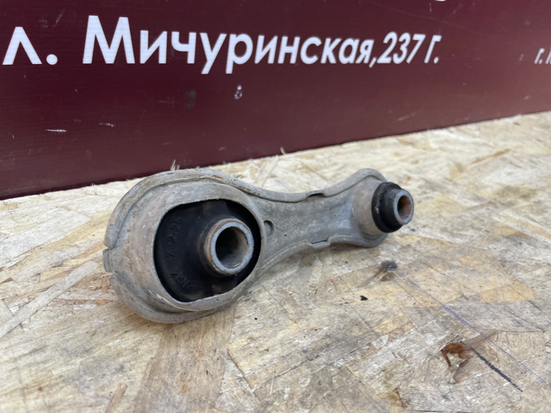 Опора двигателя