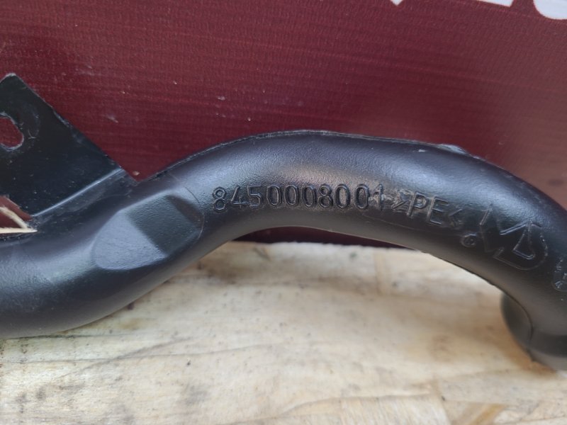 Воздухопровод охлаждения вещевого ящика