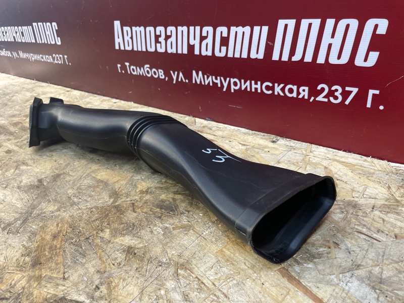 Воздуховод салона