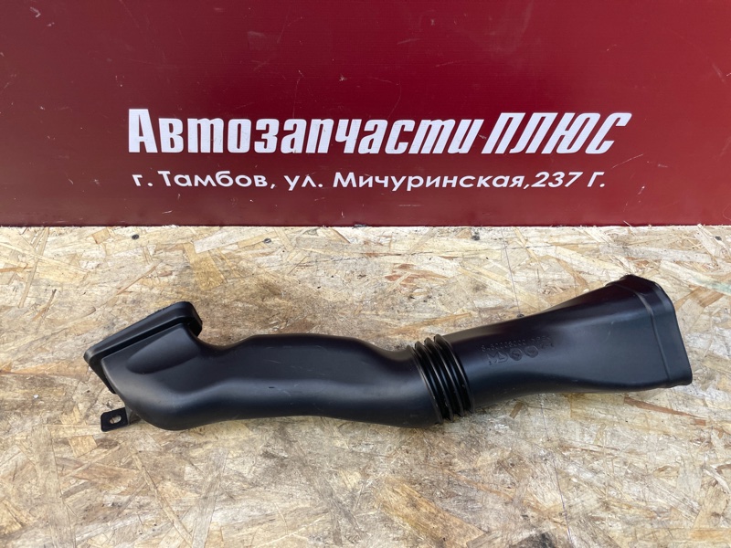 Воздуховод салона