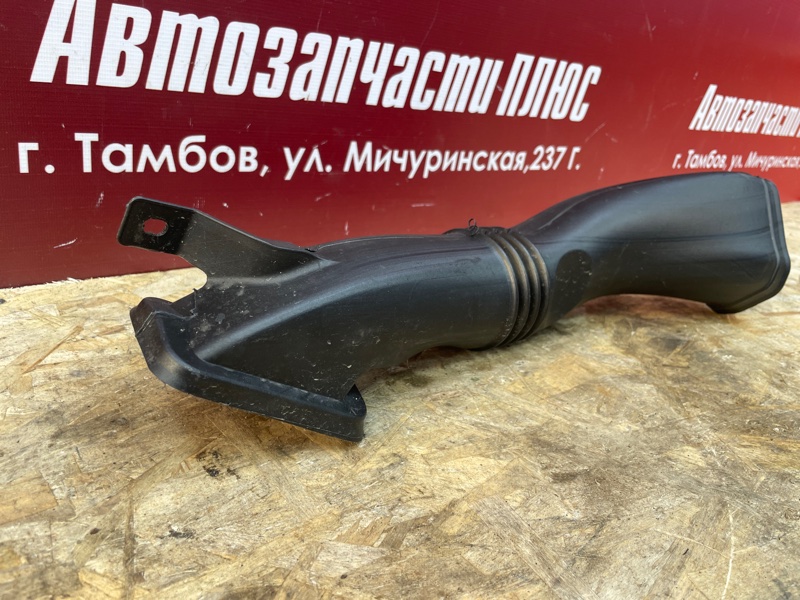 Воздуховод салона