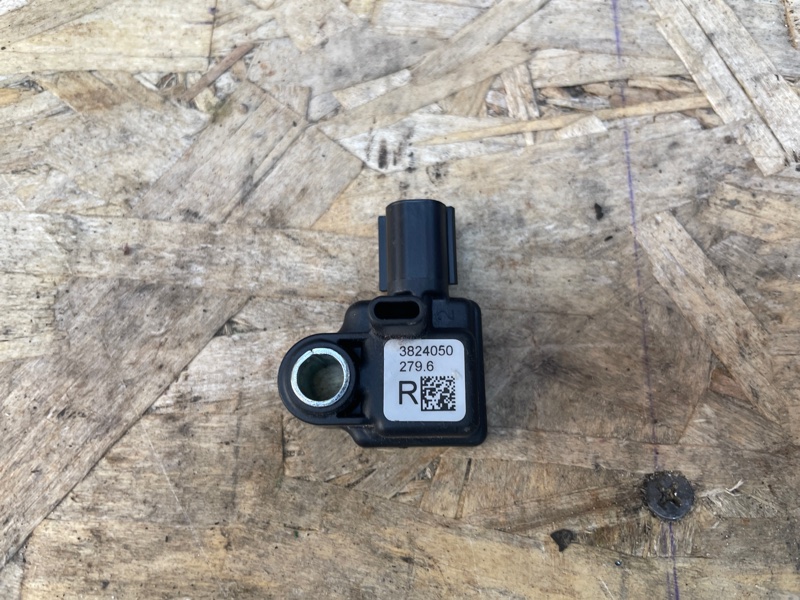 Боковой датчик удара