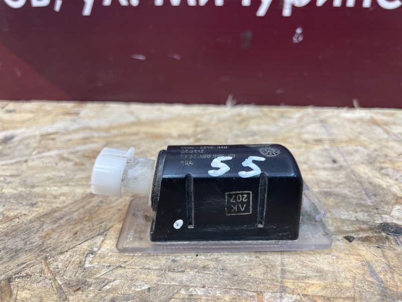 Плафон подсветки номера