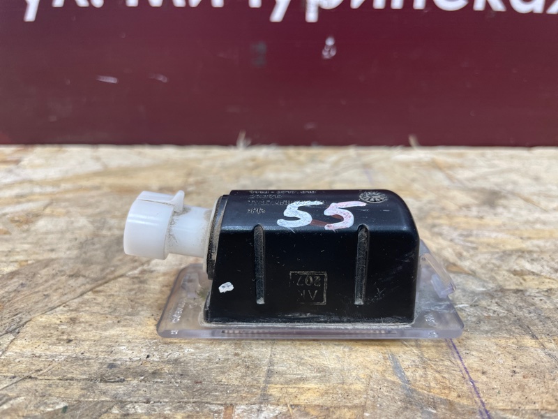 Плафон подсветки номера