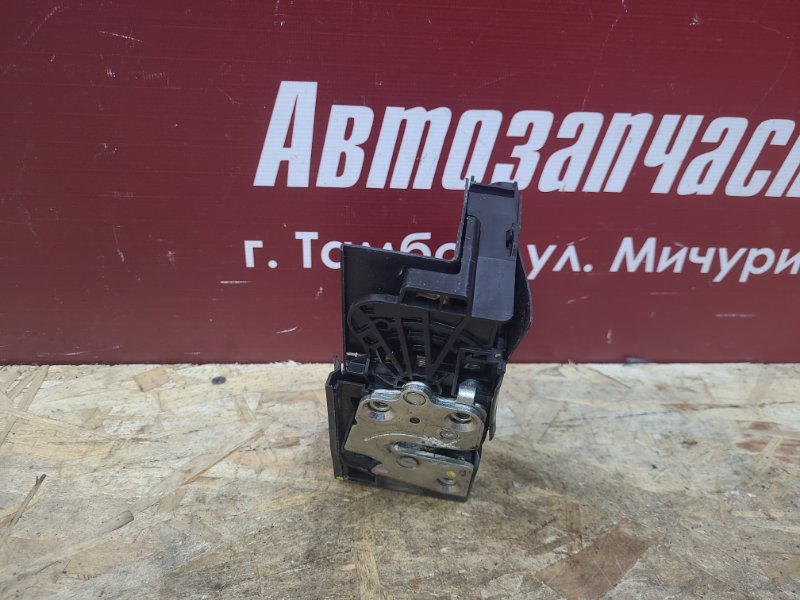 Замок     двери