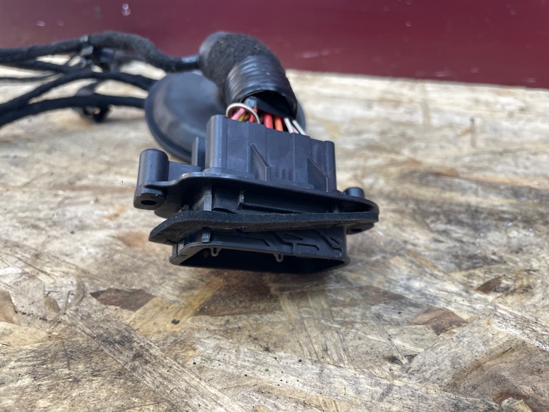 Проводка двери