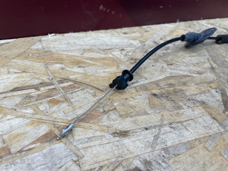 Трос замка двери