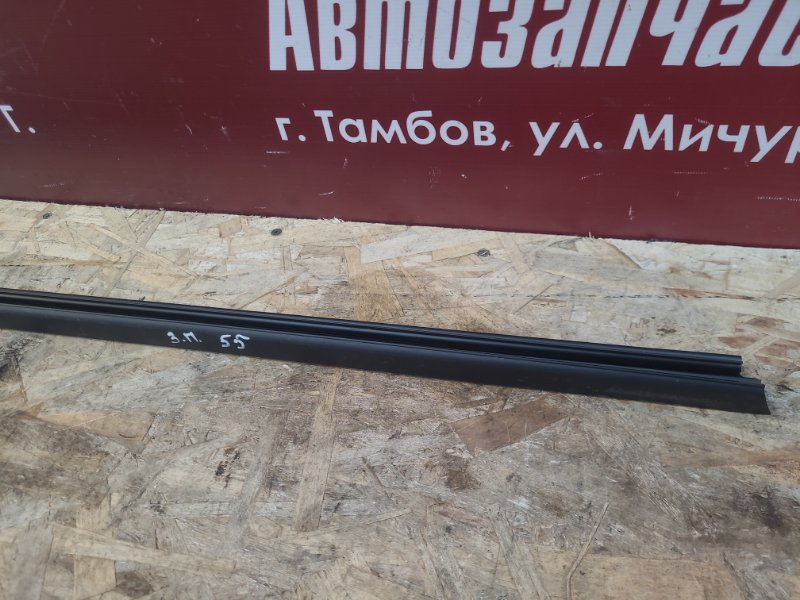 Уплотнитель стекла двери внутренний