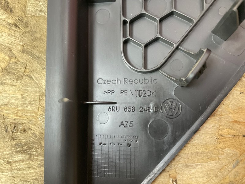 Накладка торпедо