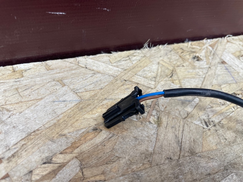 Замок лючка бензобака