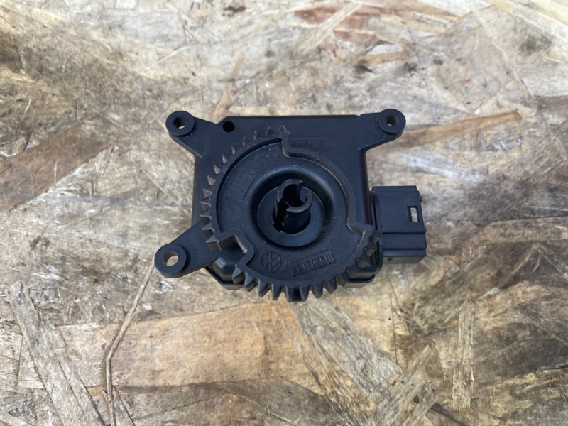 Сервопривод печки