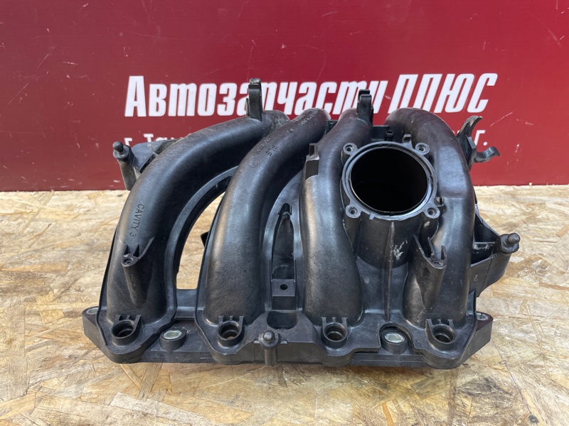 Впускной коллектор