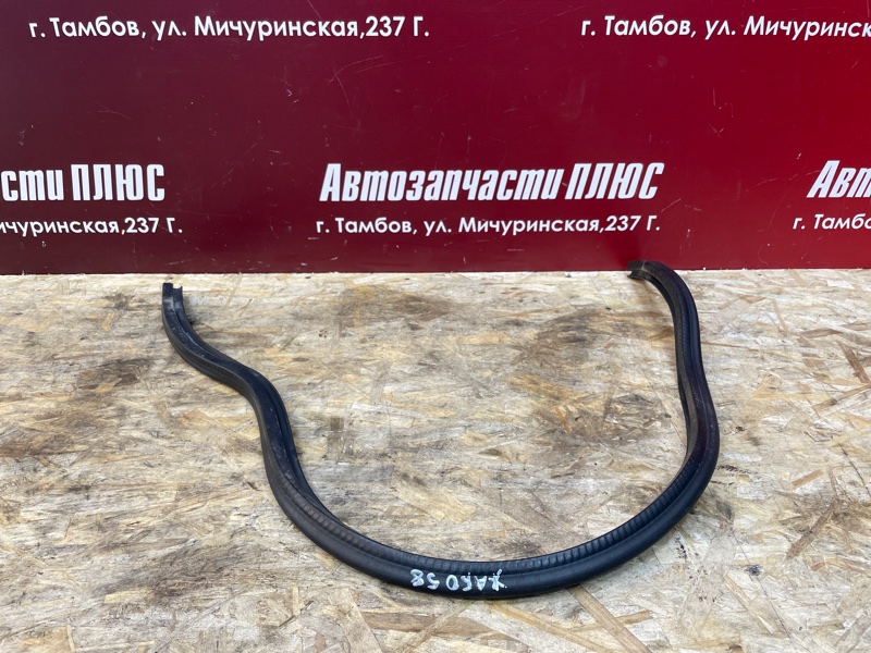 Уплотнитель жабо