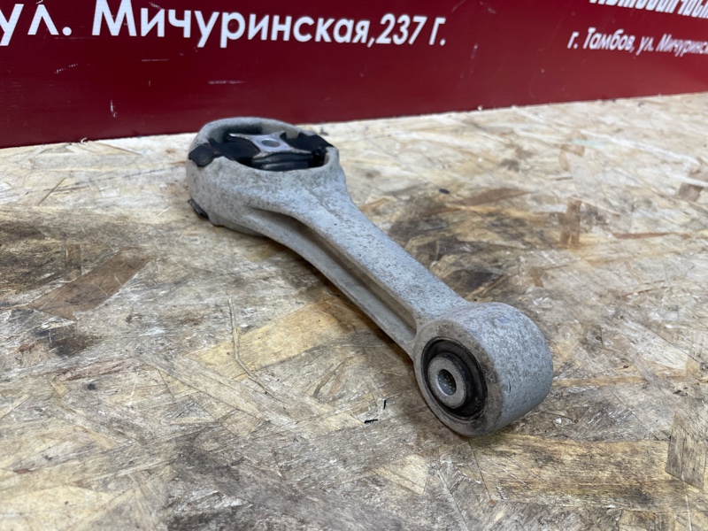 Опора двигателя