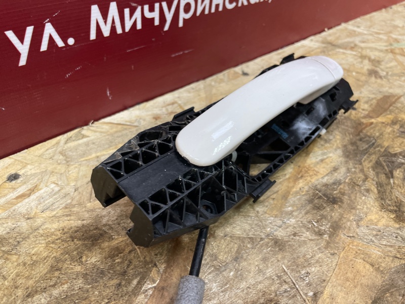 Ручка двери внешняя