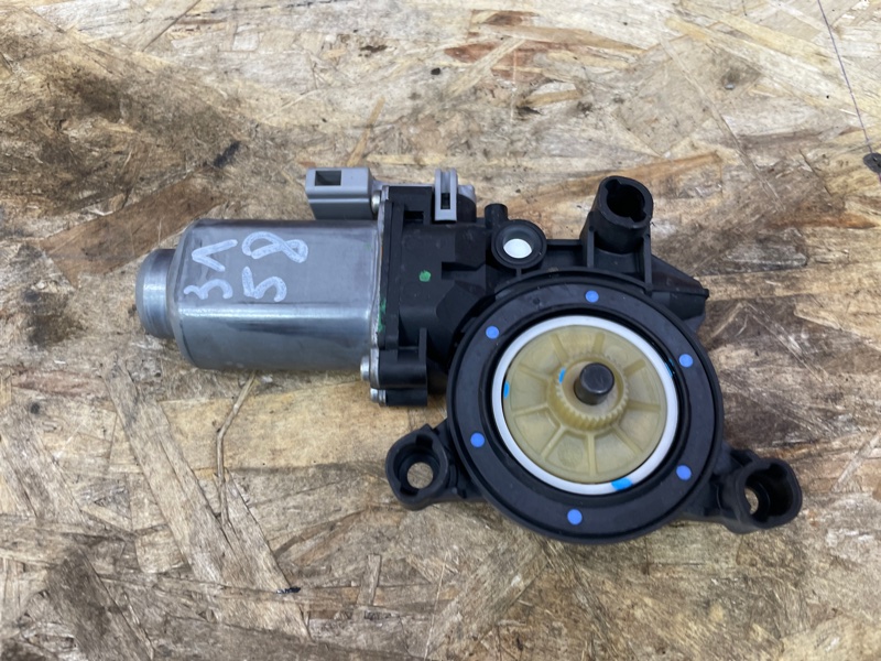 Мотор стеклоподъемника