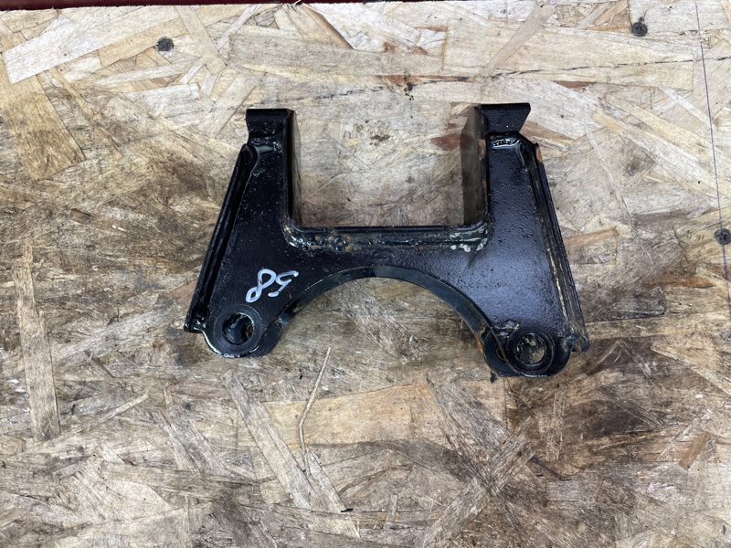 Кронштейн кпп