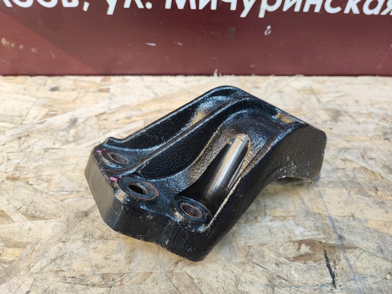 Опора двигателя